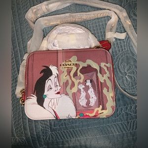 NWT Disney X Coach Crossbody With Cruella Deville 101 Dalmatians.